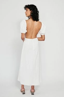 Backless Samah Dress 19 Backless Samah Dress -Sabo Shop 05fe7c85 18d9 4232 8df8 62e290a0135d