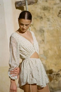 Dharma Playsuit - Hibiscus -Sabo Shop 086151b5 3585 4a10 a1b5 c057a8a1169a