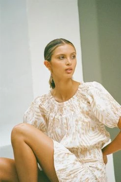 Camari Linen Dress -Sabo Shop 0d691940 d90e 41f5 a963 7629ebd7bad7