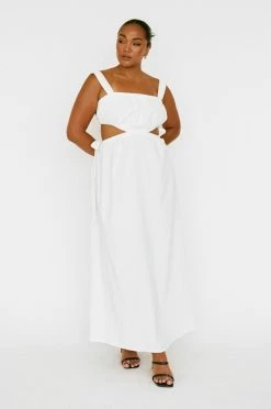 Akayla Dress -Sabo Shop 0de997ae 8082 4b2e bd4b 22314d2a8ecf