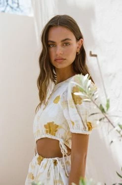 Reina Cutout Dress -Sabo Shop 16bfafad a212 43c7 8978 42dd98adf51a