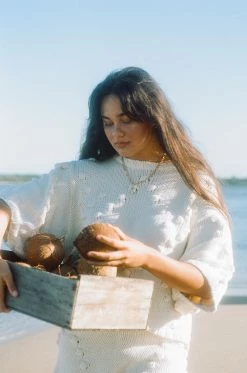 SAMPLE-Nessa Knit Top -Sabo Shop 1761db4c 273b 4a29 9292 0a8665696366 7b7c5267 70ca 4a82 a430 34cfb1c293e6