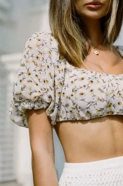 Kenna Top - Sunflower 9 Kenna Top - Sunflower -Sabo Shop 191fcbb1 63b5 43ea 8b06 c8d7ea159a08