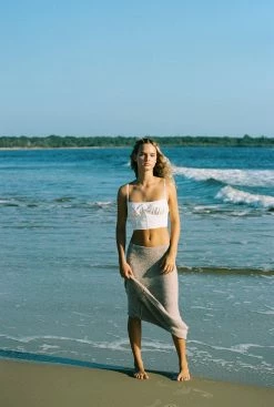 SAMPLE-Arden Top - Embroidered -Sabo Shop 1bf9a904 786a 4077 9ae8 c43dc6b75601 8ba991a8 c735 42f9 b85b f8e895d27423