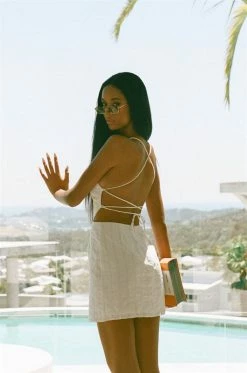 Backless River Dress -Sabo Shop 1ebfa0e0 bbc3 4e0c 84ce 8687ebf18407