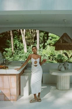 Prae Cutout Dress 13 Prae Cutout Dress -Sabo Shop 2003c691 5c8c 43eb 8b84 39c87c9012d5