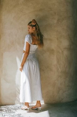 Dahana Midi Skirt -Sabo Shop 220662fb 8c34 47b0 b58f 0a1b7282a601