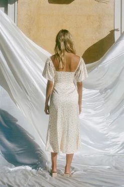 Silky Zamia Dress -Sabo Shop 2a820e8d 583b 4d74 a2b0 9c100b341026