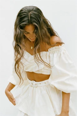 Backless Zoe Top 22 Backless Zoe Top -Sabo Shop 2cf6681d 78f2 4057 a1ad 9bb749deffab