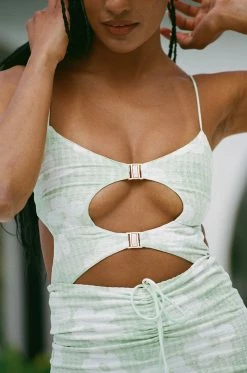 Prae Cutout Dress - Happy Daisy 17 Prae Cutout Dress - Happy Daisy -Sabo Shop 2dfb010a 5714 451c 8c09 5ffd58a71c34