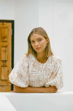 SAMPLE-Aura Linen Dress 21 SAMPLE-Aura Linen Dress -Sabo Shop 309af16b 9f6b 402c a7b1 6c789256b0d3 c8aa97b3 2e64 42ec 9d0d 4badcbda97b5