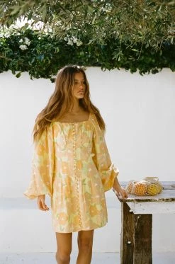 Backless Zhuri Dress -Sabo Shop 34da97c8 90dc 4973 b1d8 3d1c22e7b298