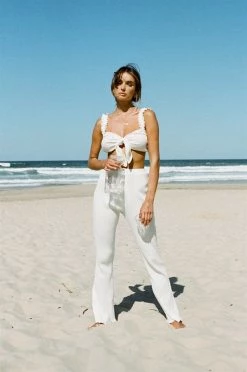 Morena Pants 12 Morena Pants -Sabo Shop 3b2aa9e7 2ebb 4167 a8b2 74cb96419d1d