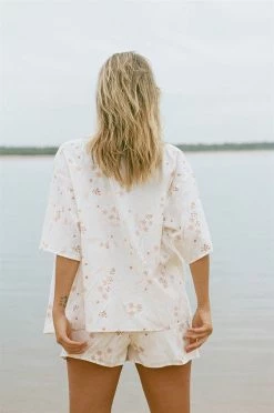 SAMPLE-Jayma Linen Shorts -Sabo Shop 3b8843a5 f566 4d09 93a1 ba64e02eac9c 60723905 0adf 4fd7 bbd6 11e08f0d972f