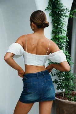 SAMPLE-Mirabella Corset Top 15 SAMPLE-Mirabella Corset Top -Sabo Shop 3d57af6d 02c9 463e af83 4619793d620e 84c2f744 3beb 4715 a0c8 82e9123458b2