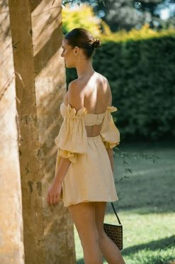 Daria Halter Dress -Sabo Shop 3e6c6352 f27d 4fde b6ce 7d6f1694b42a