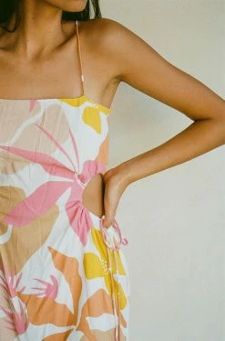 Dria Cutout Dress -Sabo Shop 407ff37d ee82 434a 9063 ead5cf71750d