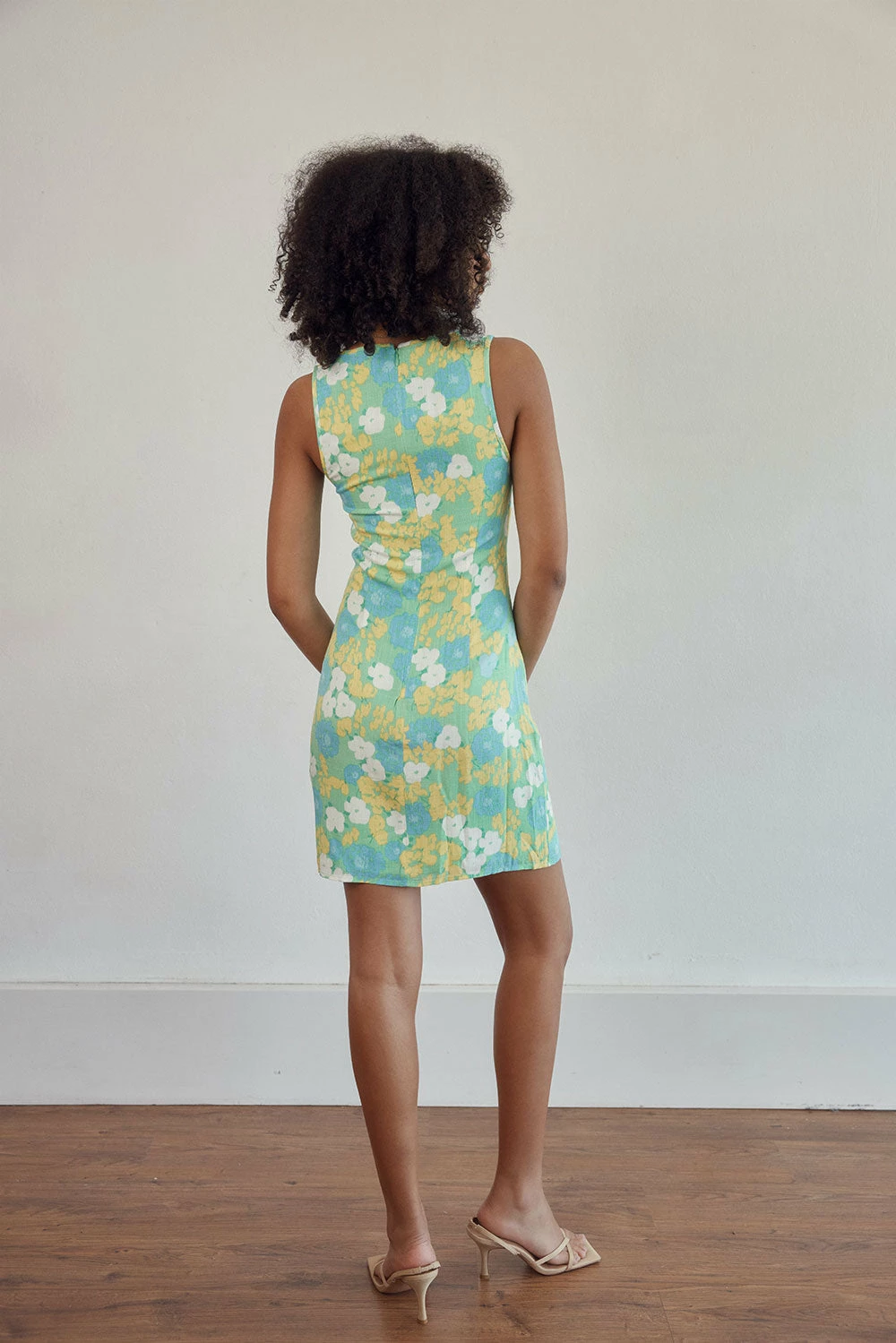 Scarlet Keyhole Dress - Bryony Tropical 11 Scarlet Keyhole Dress - Bryony Tropical - Image 9