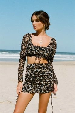 Avri Skirt -Sabo Shop 44046b92 b6e8 45b6 8650 82ff8d2d96a9