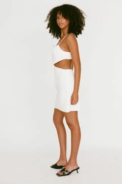 August Dress -Sabo Shop 48b5dcef d9cf 4a6a a8f5 65568a6c53b9