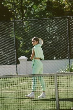 SAMPLE-Ivy Crew Sweater -Sabo Shop 4e936ae0 811f 4b36 b1e4 c8f6801cbcd2 fb120e7a 4ac1 45ff 969a e1a8f3482f84