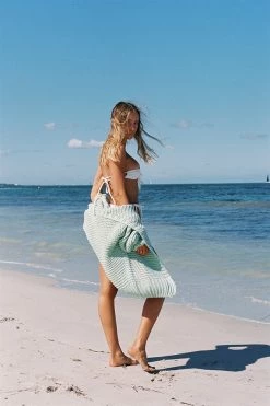 Chunky Panama Cardi - Mint 10 Chunky Panama Cardi - Mint -Sabo Shop 51d57bae bee2 4ec7 8f28 da283a922091