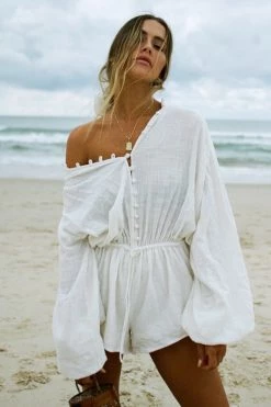 SAMPLE-Elsa Playsuit - White -Sabo Shop 59bbb0a3 c0a0 43f6 90f5 16ac2abbd807