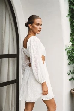 Naiya Off Shoulder Dress -Sabo Shop 59d191bf cb18 40a2 bbf9 8d5f530cc63d