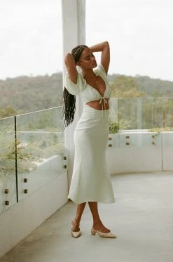 Jacqui Cutout Dress -Sabo Shop 5e2fe7f6 f55d 4b45 a6af 210fcd34ec8b