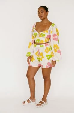 Backless Vienna Top -Sabo Shop 61f2bcf9 4f16 432a 8ce2 182ed7bedb92