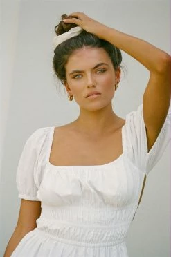 SAMPLE-Yasmin Dress - White -Sabo Shop 63732c2d e929 43f2 9c58 5f37a3da02b1