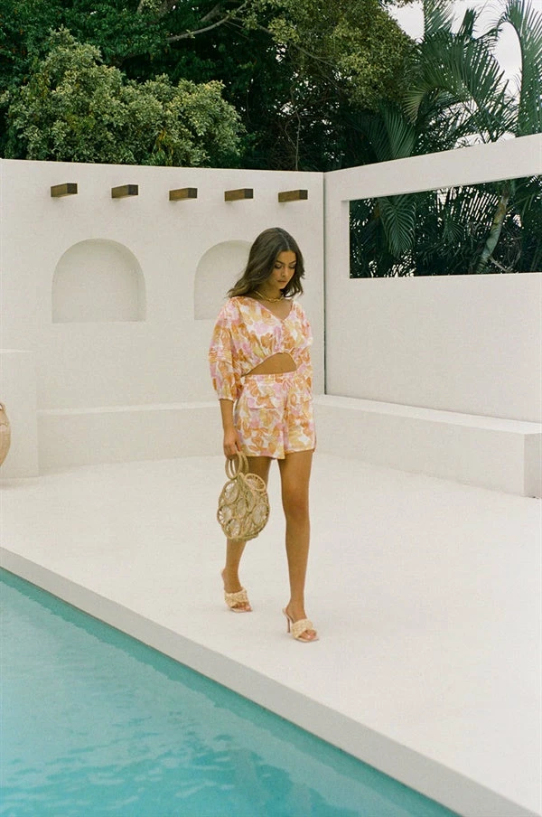 Alita Top - Floral 8 Alita Top - Floral - Image 6