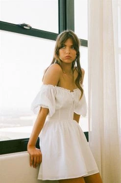 Nyrobi Dress - White -Sabo Shop 68895033 7a39 466b 82ab 9d90bb369dcc