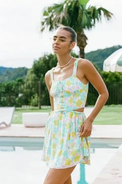 Mase Dress - Spring Floral -Sabo Shop 68afee4c b12a 4bed 9704 51a23e06dc31