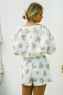 Alita Shorts - Native 15 Alita Shorts - Native -Sabo Shop 70461b72 f0c8 47df b08c dce65182e076