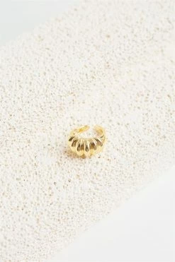 Ribbed Lia Ring -Sabo Shop 7173d0a6 9502 456d b98e 8f046144c2c8