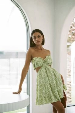 Strapless Marino Dress - Olive -Sabo Shop 77fc0f05 f20a 43f5 84b4 8208ae476b78