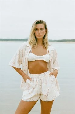 SAMPLE-Jayma Linen Top 11 SAMPLE-Jayma Linen Top -Sabo Shop 7ab9be17 7b1f 4f18 b2c7 445bd7f061d4 5d9ecd45 94a7 4622 87cf 1f135eabf597