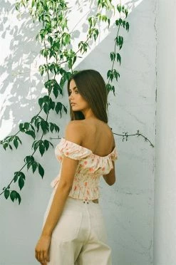 Teani Shirred Top 14 Teani Shirred Top -Sabo Shop 7d84e30c 533c 42fa 95a9 efb683ef5de9