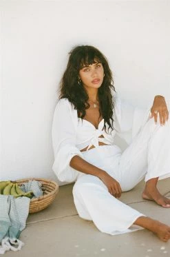 Roza Pants - White 8 Roza Pants - White -Sabo Shop 809f7939 b0b0 4ddd a43d 1678c4da5b62