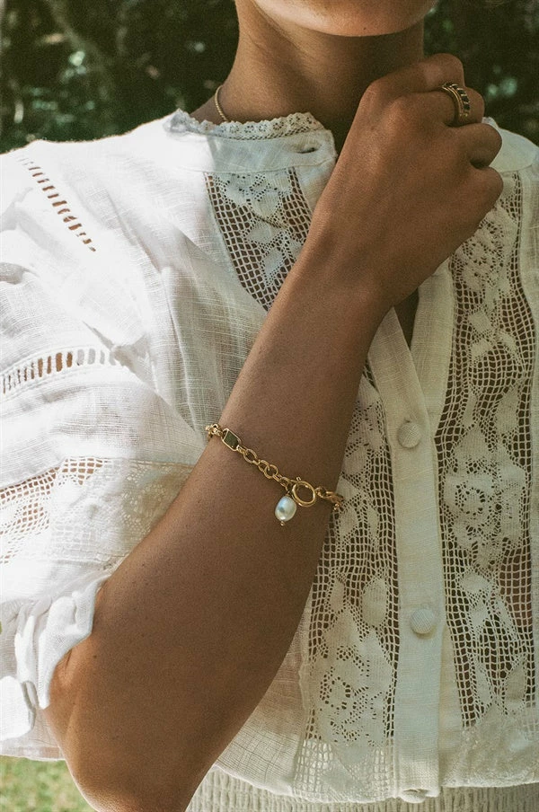 Drop Pearl Bracelet 3 Drop Pearl Bracelet