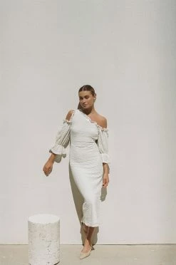 Aluer Backless Dress 16 Aluer Backless Dress -Sabo Shop 8488af65 e52f 4a78 93d5 42656ae5d409