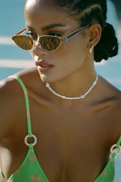 Beaded Daisy Necklace -Sabo Shop 84f8d81e dc56 4f30 b1af 1cdb67cfbab8