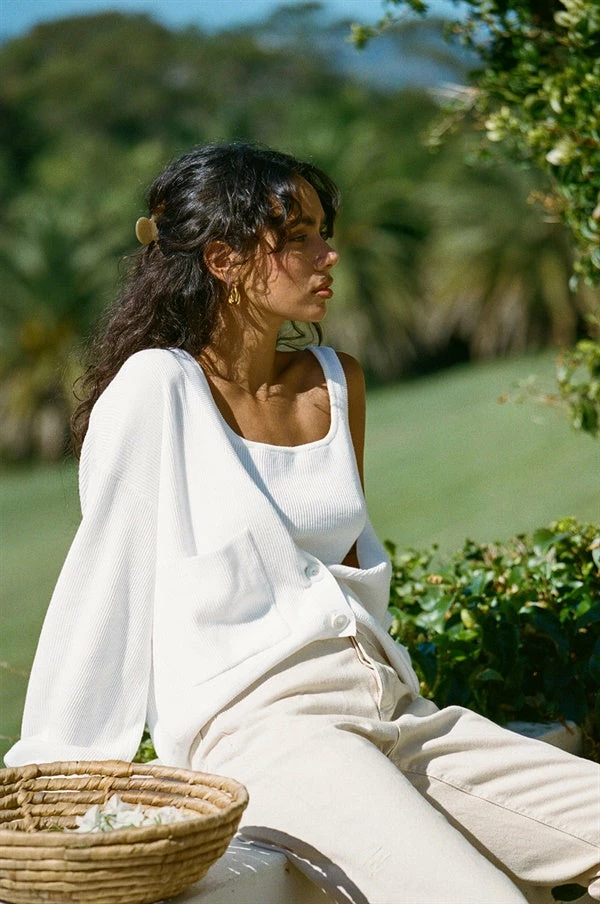 Evalia Top - White 5 Evalia Top - White - Image 3