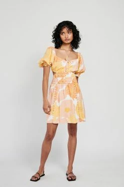 Kensington Backless Dress -Sabo Shop 8d5dfe32 57f3 428e 9da1 68e46234878e