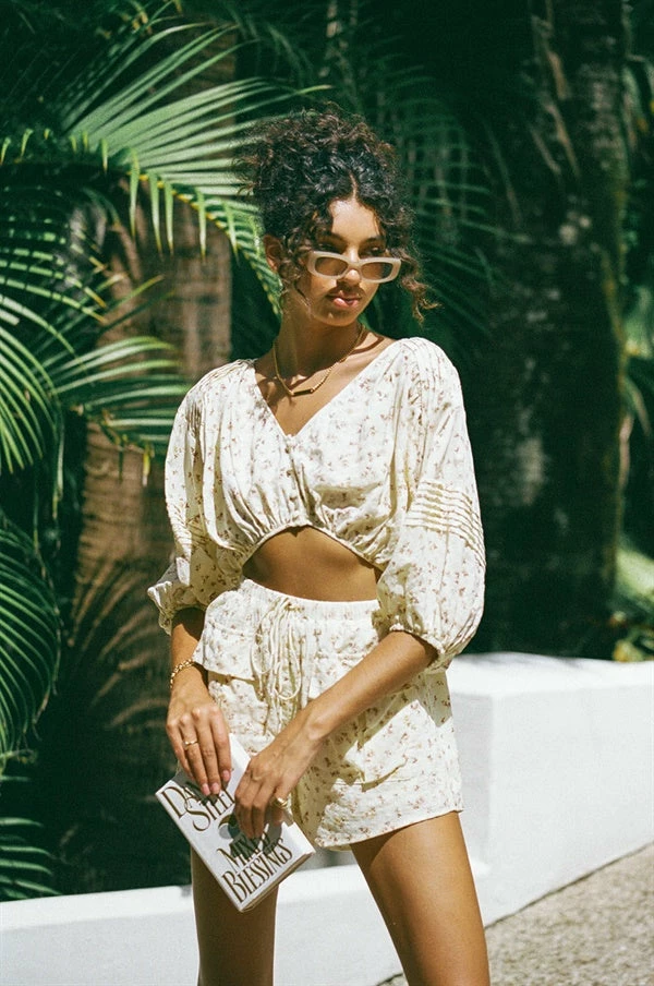 Aero Top - Floral 4 Aero Top - Floral - Image 2