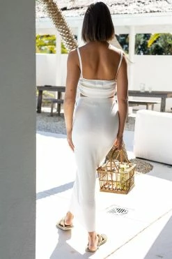 SAMPLE-Celina Knit Skirt -Sabo Shop 9181adb1 95a5 43b0 ba64 810e7c3cad66 2a5edf9b 8010 462b 8788 97518614dfb1