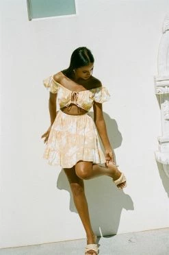 SAMPLE-Hartley Dress -Sabo Shop 91bd5e1a a47e 4a8c 8204 c9d30eac86b9 8009fb68 5517 4084 8f1a f0287ae4b012