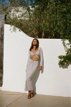 Kirri Halter Top -Sabo Shop 929e2357 a6fd 4e1c 941e 9045ad2e32b2