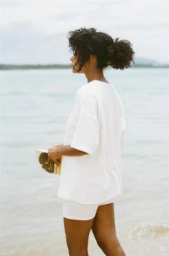 Kiva Bike Shorts - White -Sabo Shop 92f15910 7c3b 416a 9468 5c7bab909172